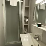 Celine - De La Gare 3* Rouen