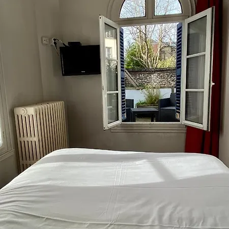 Hotel Celine - Hotel De La Gare Rouen