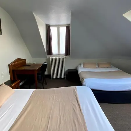 Céline - De La Gare Hotel Ruan