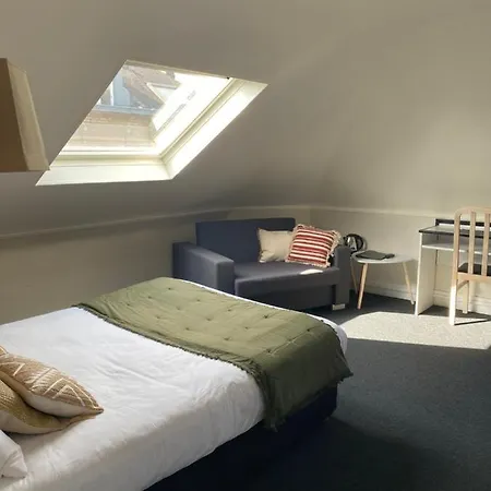 Celine - De La Gare Hotel 3*