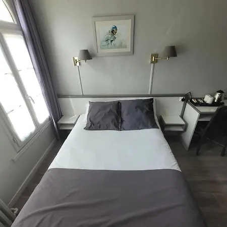 Hotel Celine - Hotel De La Gare 3* Rouen