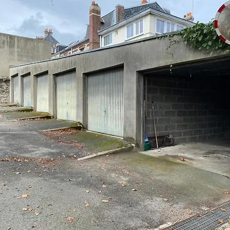 Hotel Celine - De La Gare 3*