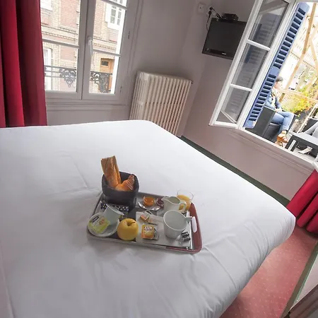Hotel Celine - De La Gare 3*