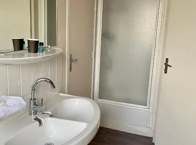 Hotel Celine - Hotel De La Gare Hotel 3*