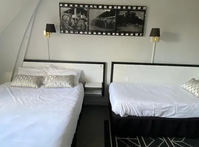 Hotel Celine - Hotel De La Gare 3*
