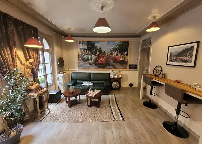 Hotel Celine - Hotel De La Gare 3*