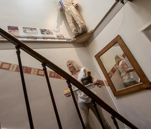 Hotel Celine - Hotel De La Gare Rouen